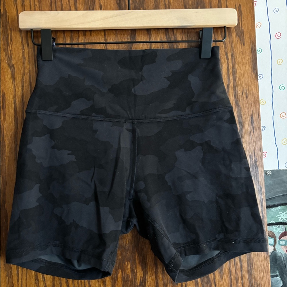 Lululemon Align 6” Short